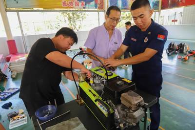 福建龙岩:森林消防加强装备维护保养备战森林防火期